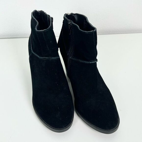 Steve Madden Suede Heeled Ankle Booties - Picture 3 of 7